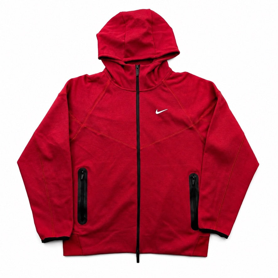 Nike Nocta Red Tech Fleece - Vista frontal
